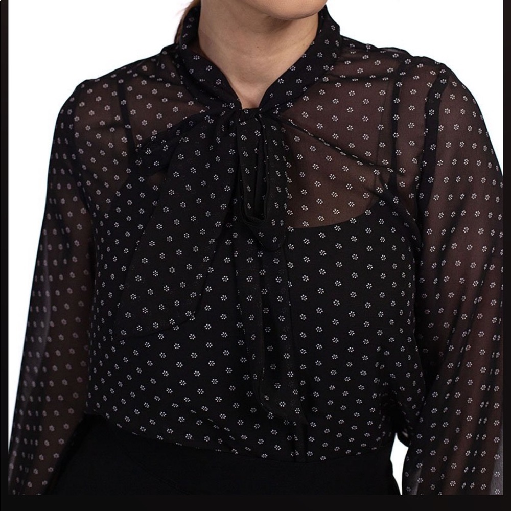 Retrolicious Flower Bow Top S